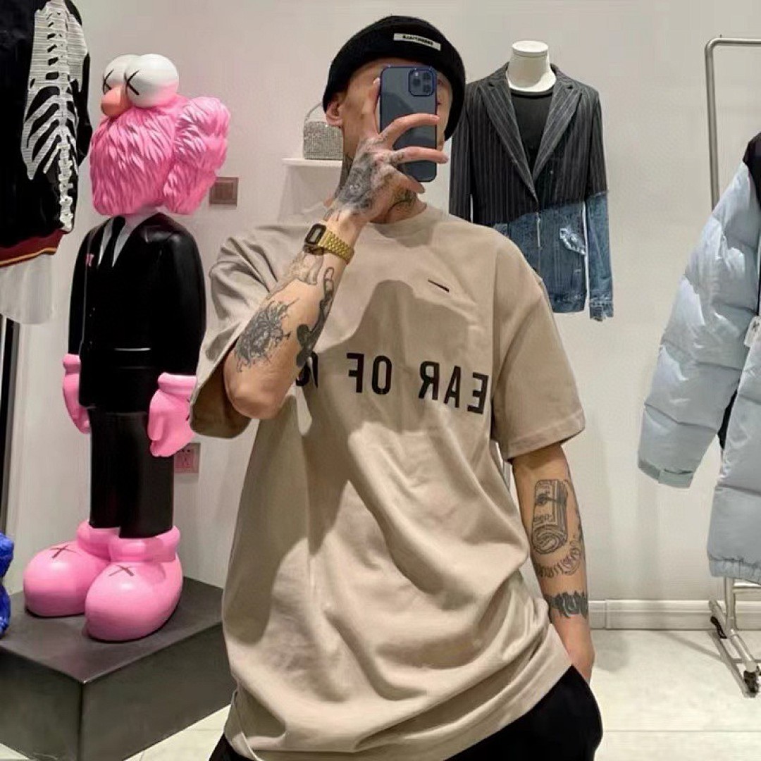 Fear of God T-Shirt Style 069 detail view 3
