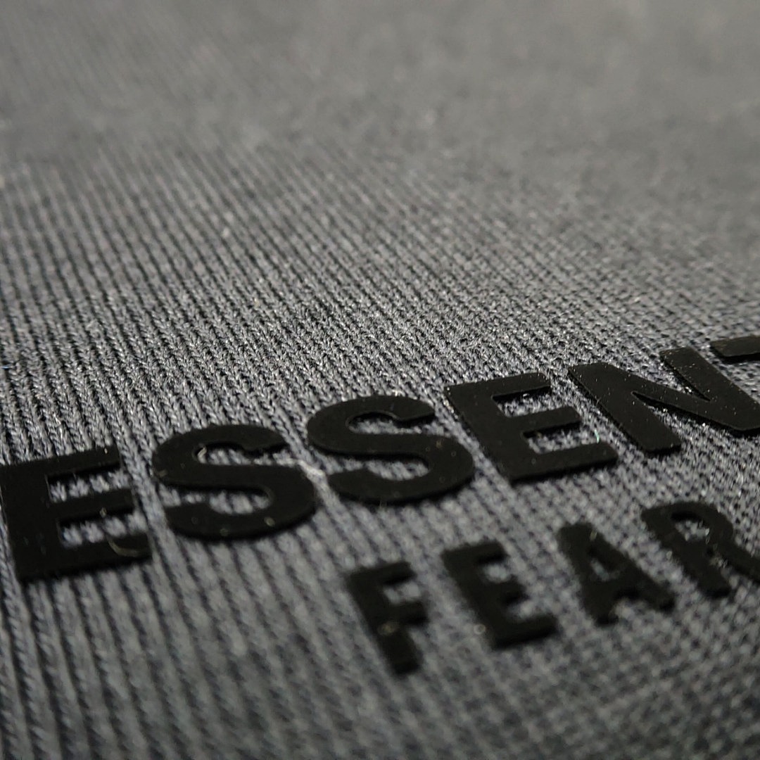 Fear of God T-Shirt Style 072 detail view 5