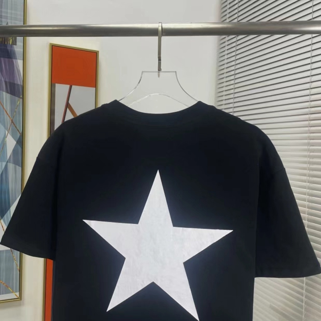 Fear of God T-Shirt Style 075 detail view 2