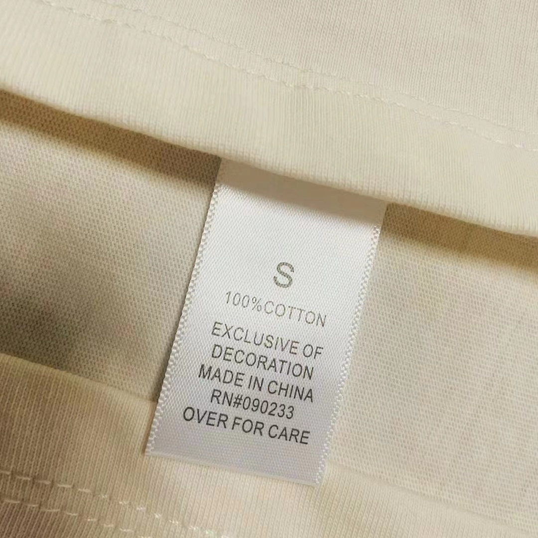 Fear of God T-Shirt Style 076 detail view 2