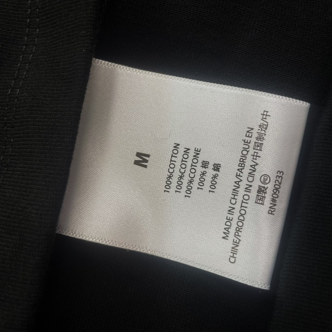 Fear of God T-Shirt Style 077 detail view 3