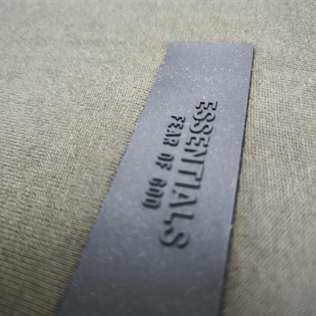 Fear of God T-Shirt Style 078 detail view 5