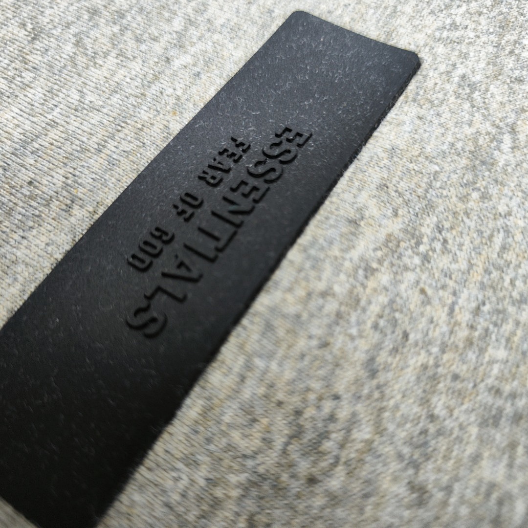 Fear of God T-Shirt Style 079 detail view 4