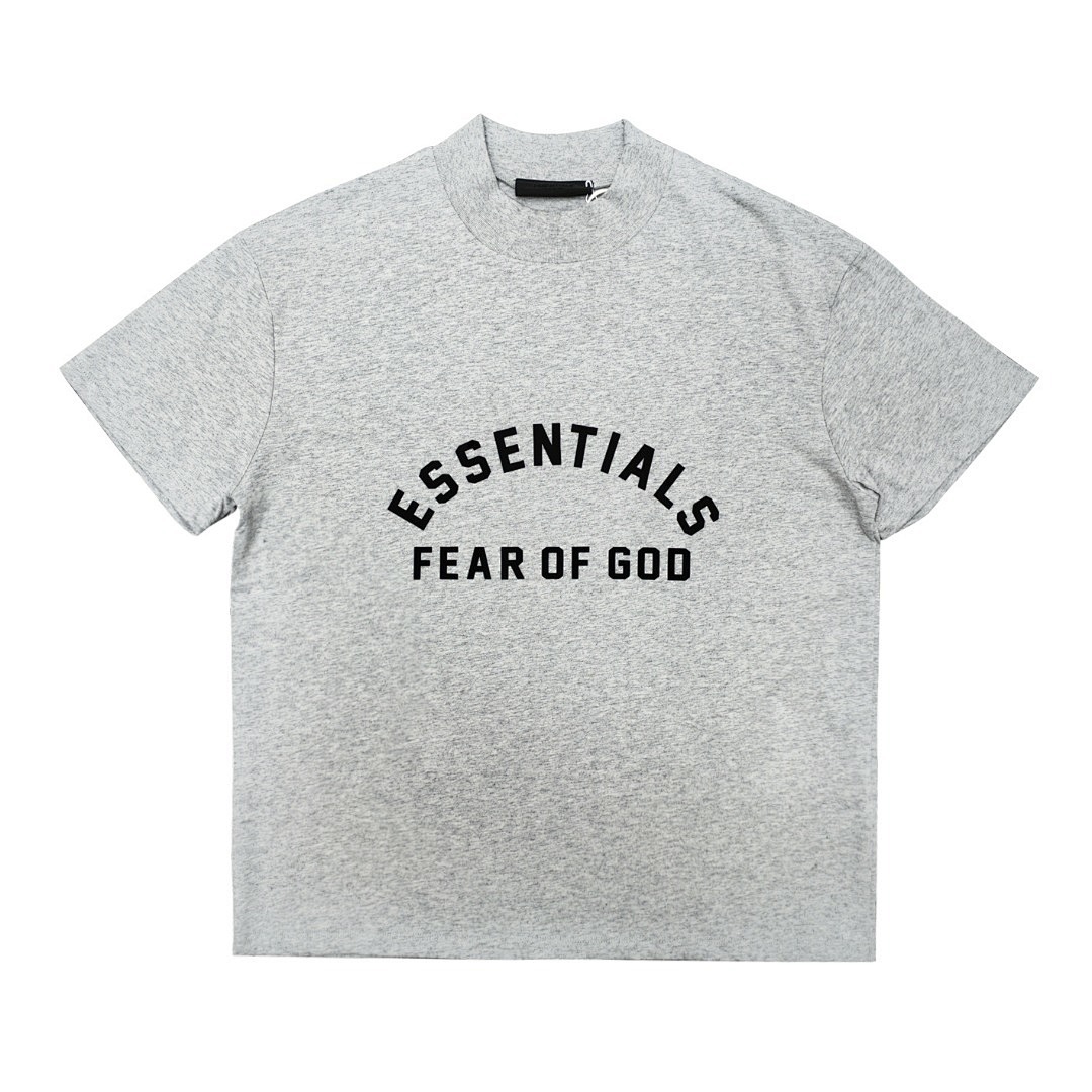 Fear of God T-Shirt Style 080 detail view 7