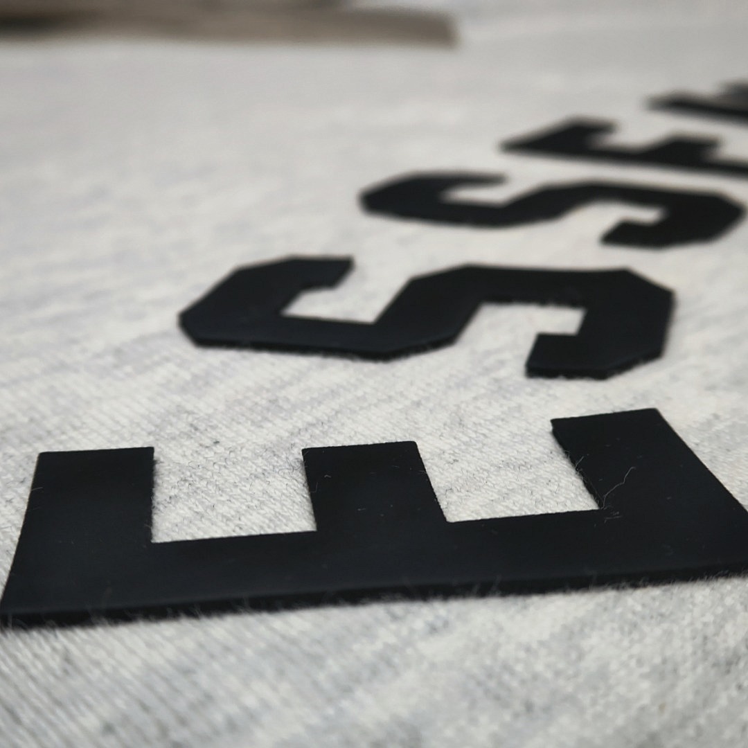 Fear of God T-Shirt Style 081 detail view 7