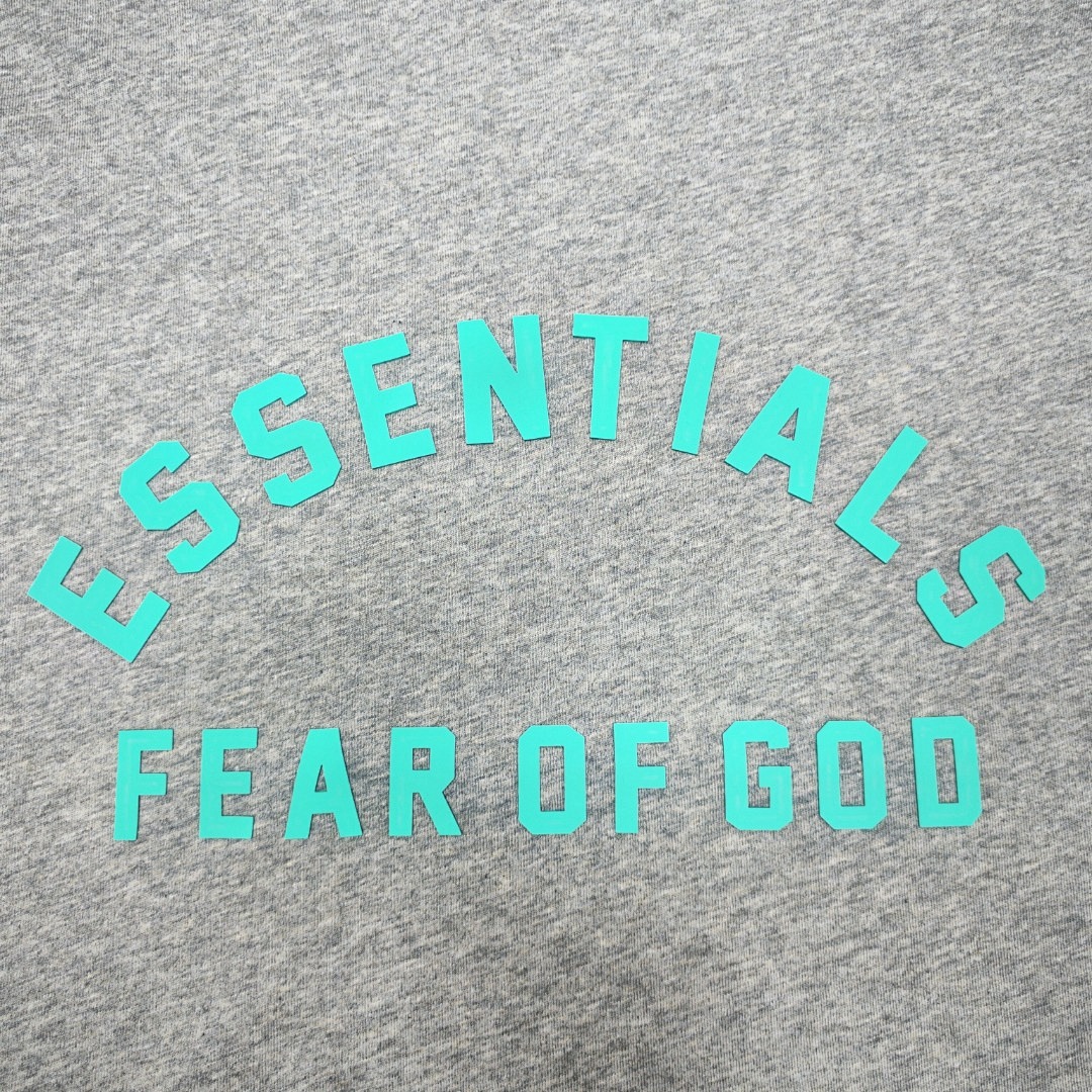 Fear of God T-Shirt Style 082 detail view 1