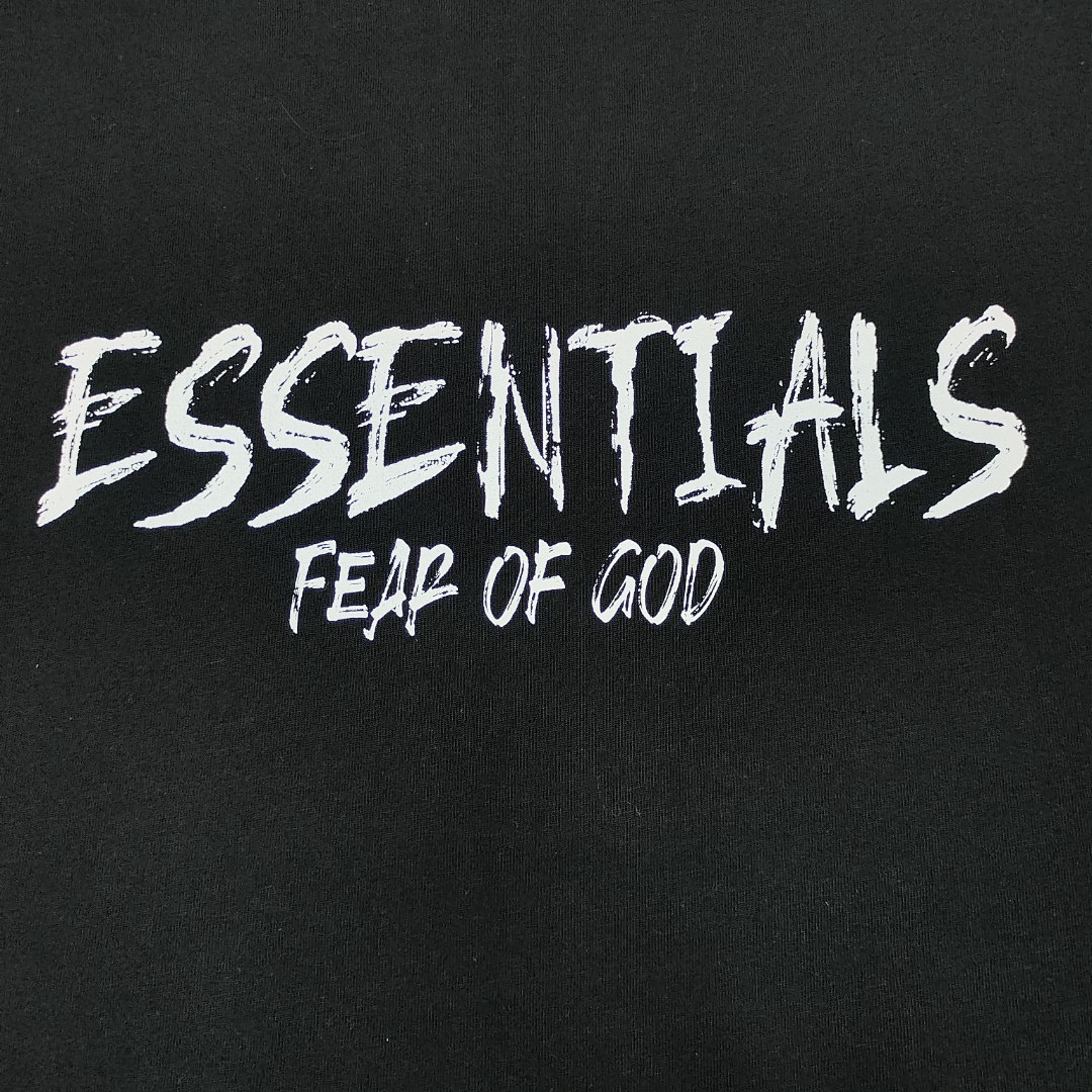 Fear of God T-Shirt Style 086 detail view 3