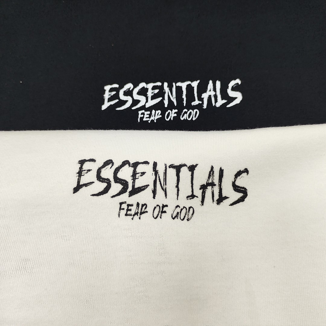 Fear of God T-Shirt Style 086 detail view 6
