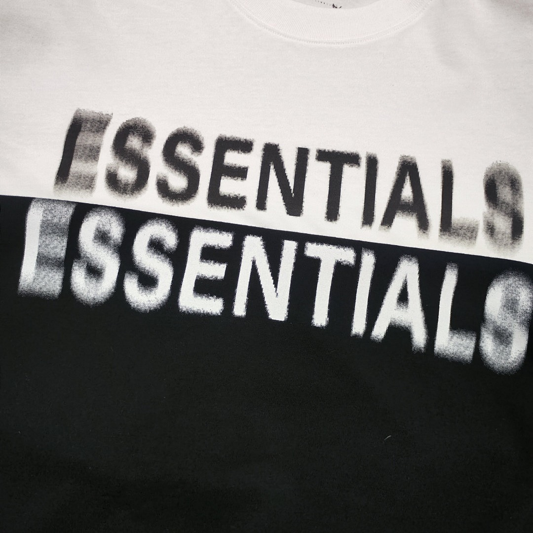Fear of God T-Shirt Style 087 detail view 2