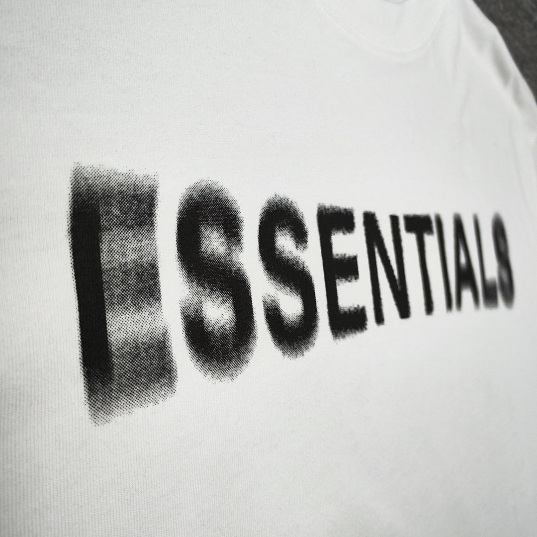 Fear of God T-Shirt Style 087 detail view 4