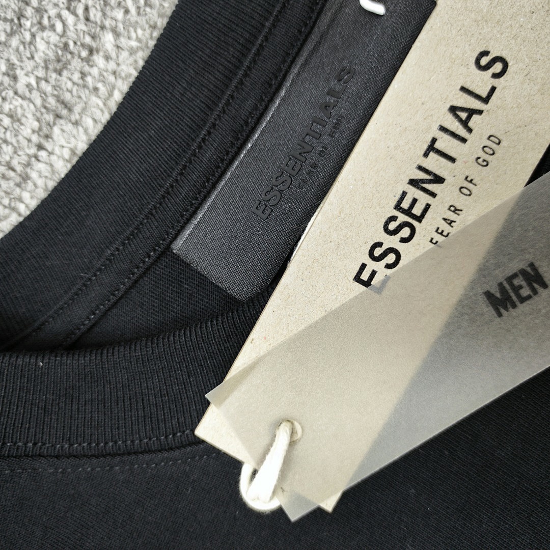 Fear of God T-Shirt Style 092 main view