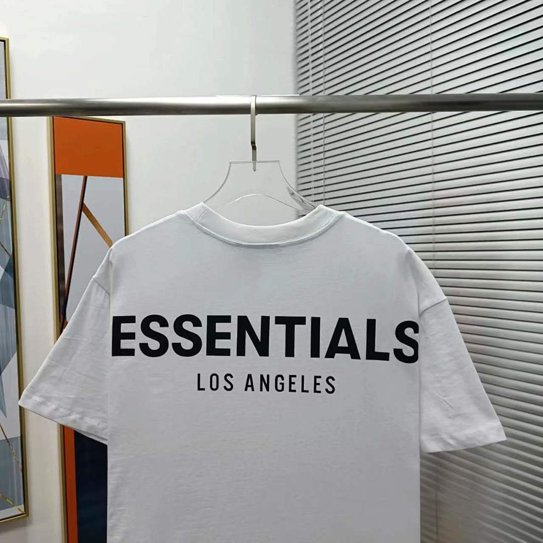 Fear of God T-Shirt Style 097 detail view 6