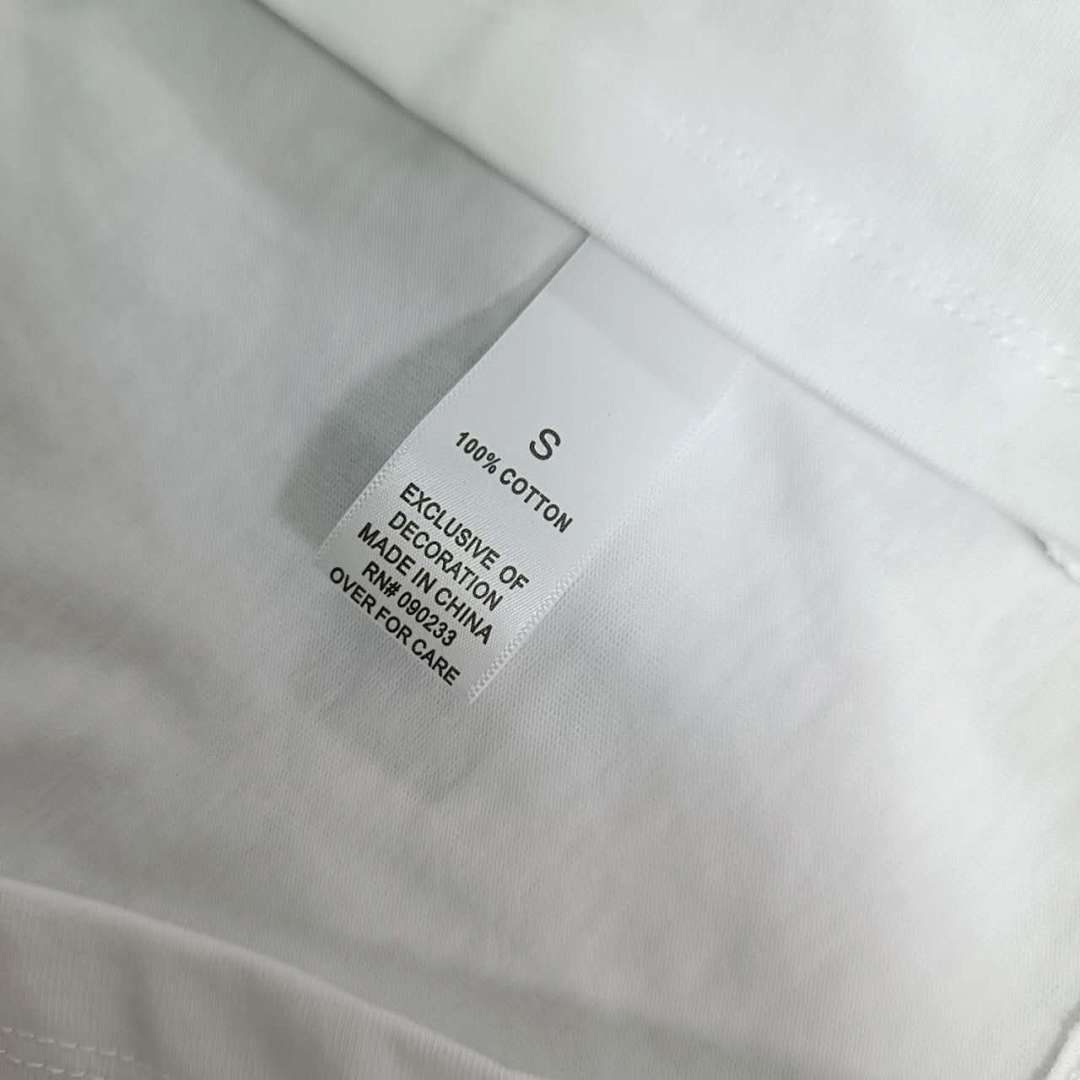Fear of God T-Shirt Style 097 detail view 7