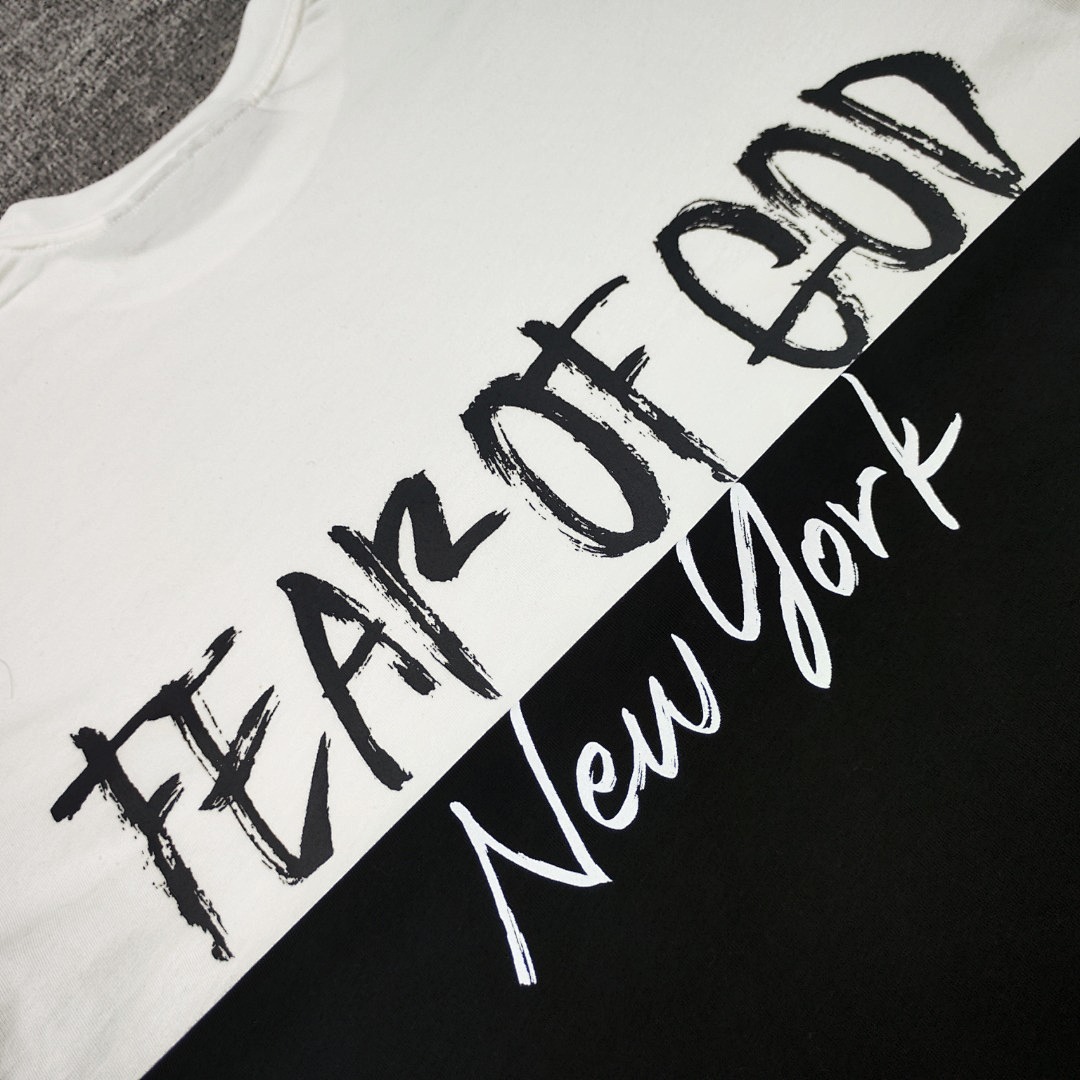 Fear of God T-Shirt Style 098 detail view 6