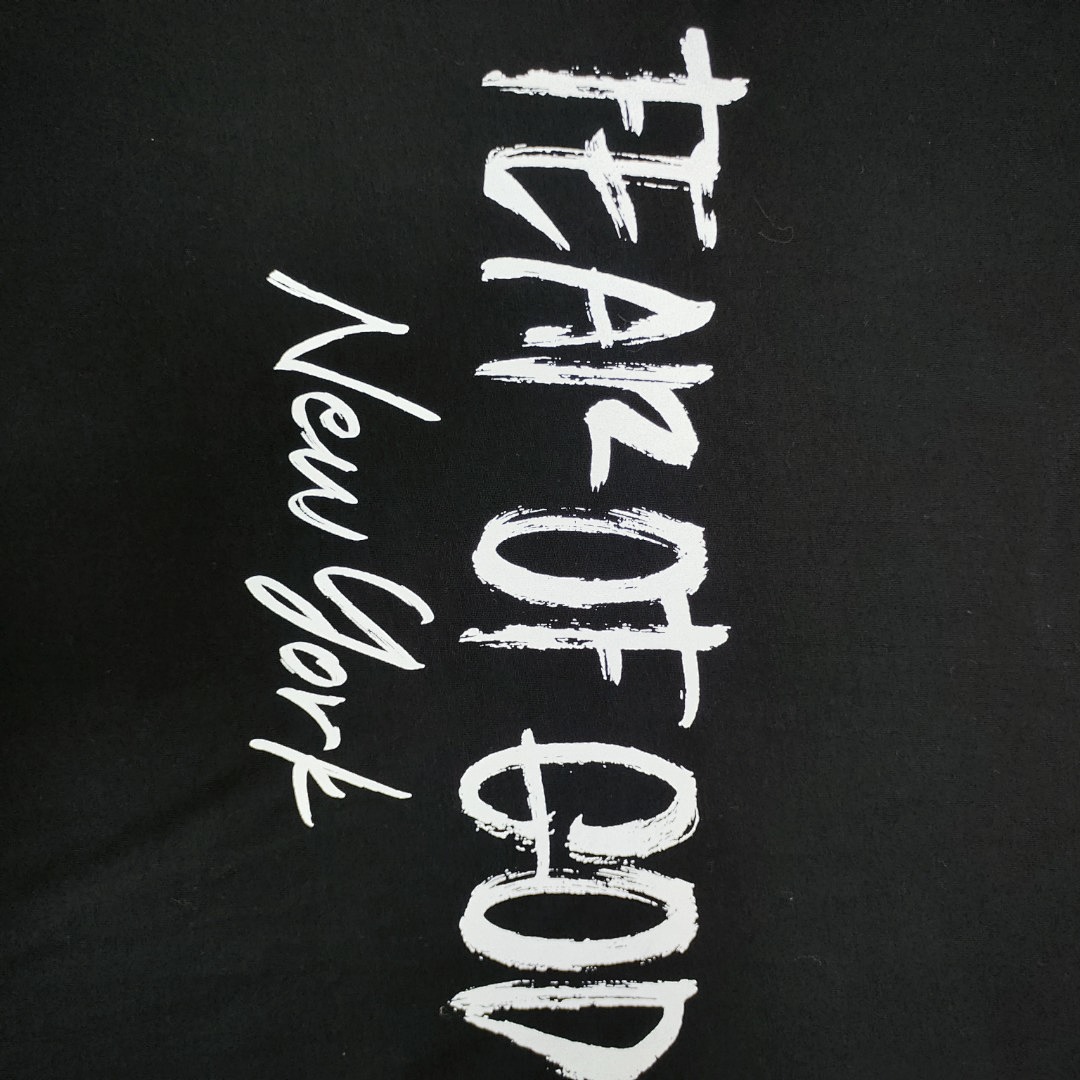 Fear of God T-Shirt Style 099 detail view 7