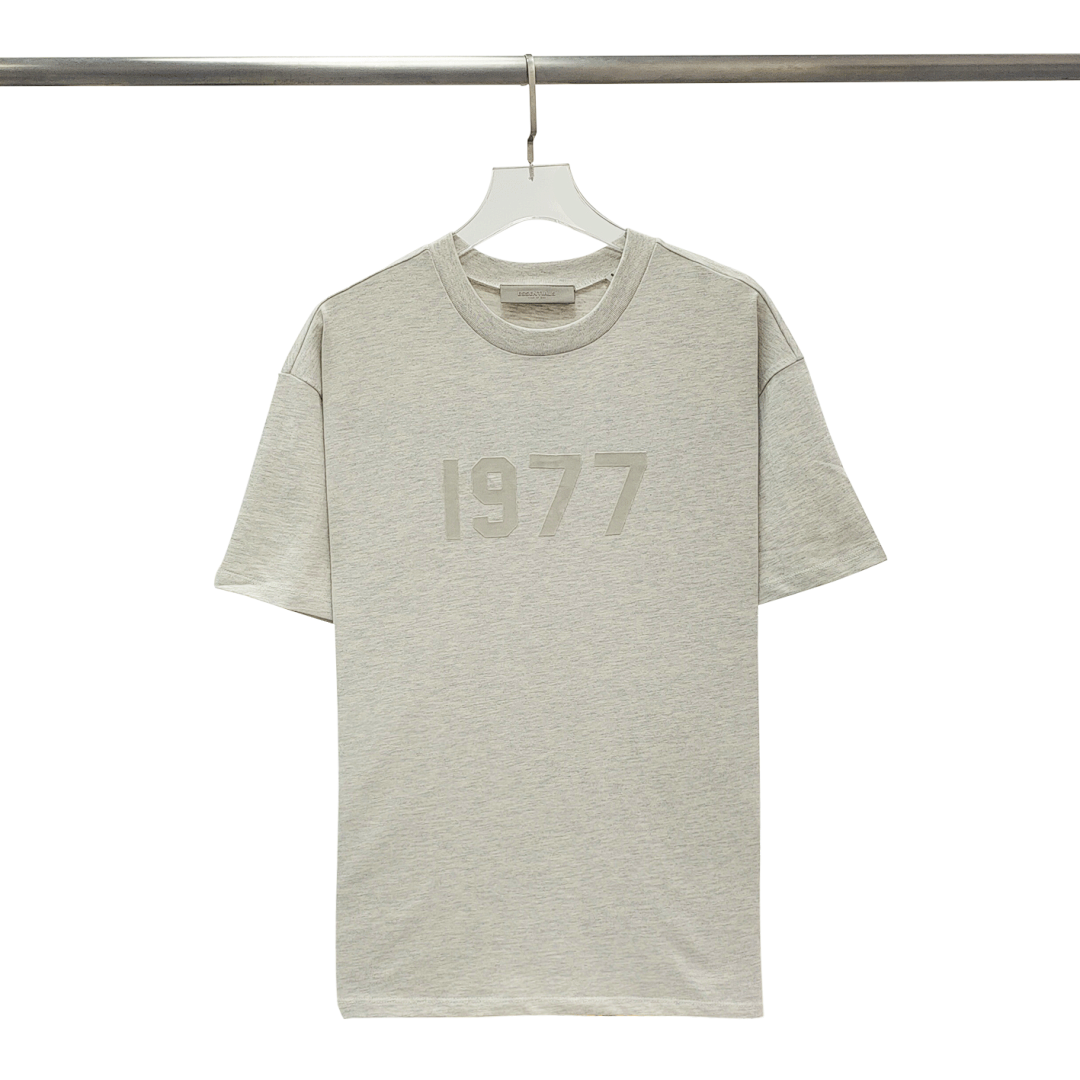 Fear of God T-Shirt Style 100 detail view 1