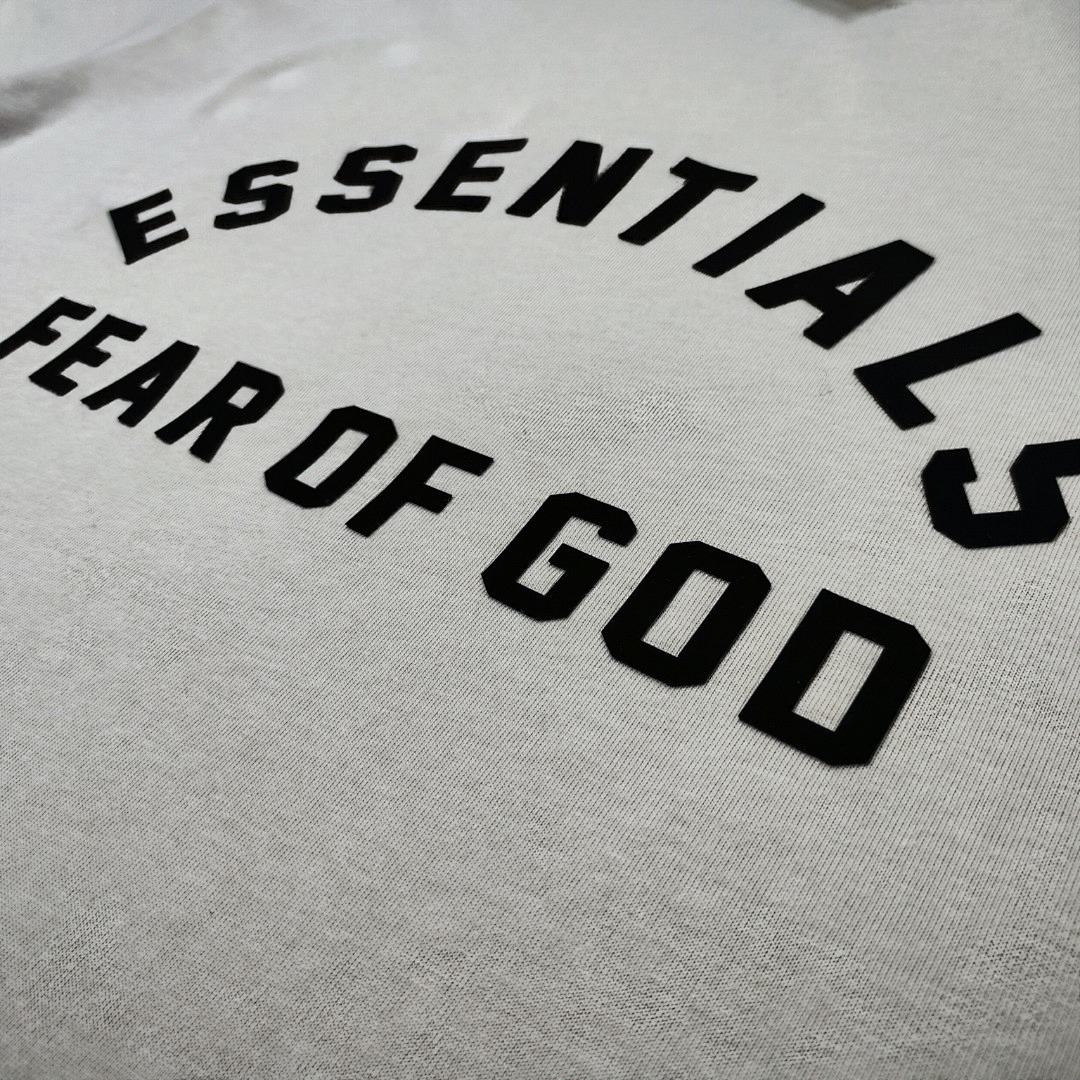 Fear of God T-Shirt Style 101 detail view 2