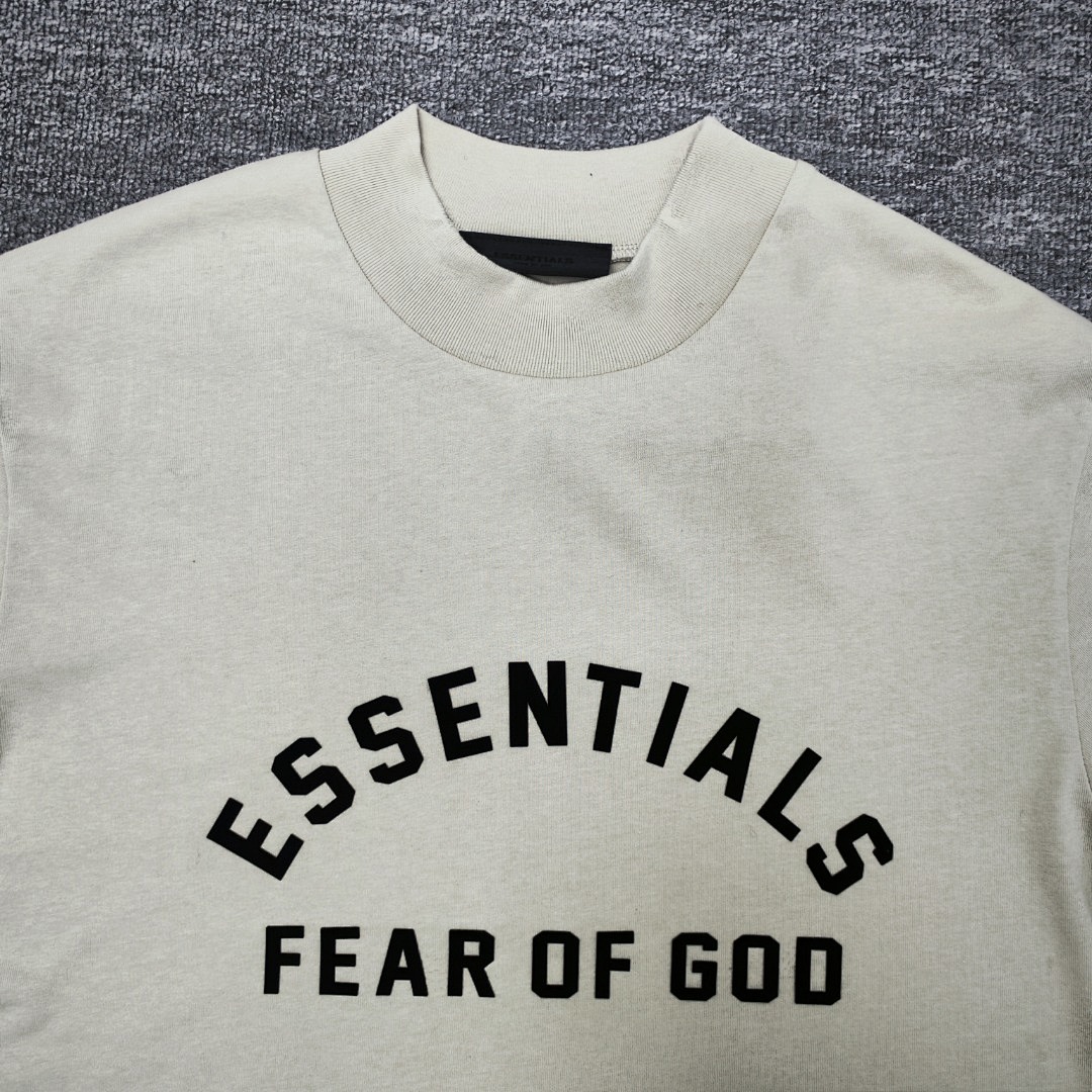 Fear of God T-Shirt Style 101 detail view 4