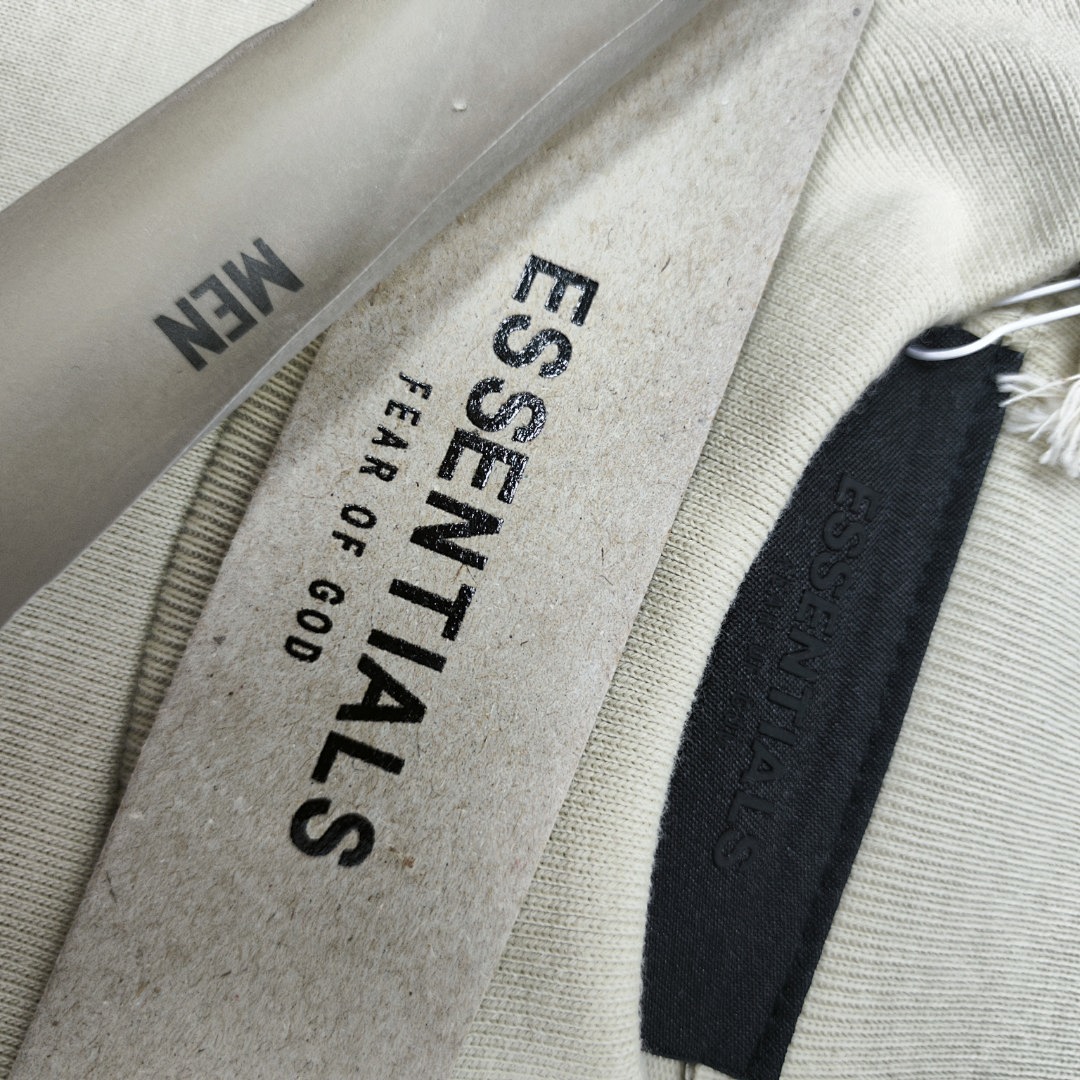 Fear of God T-Shirt Style 101 detail view 5