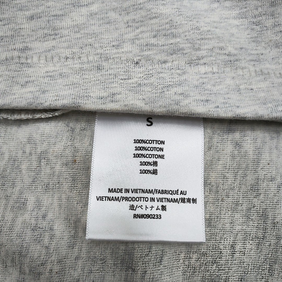 Fear of God T-Shirt Style 102 detail view 1