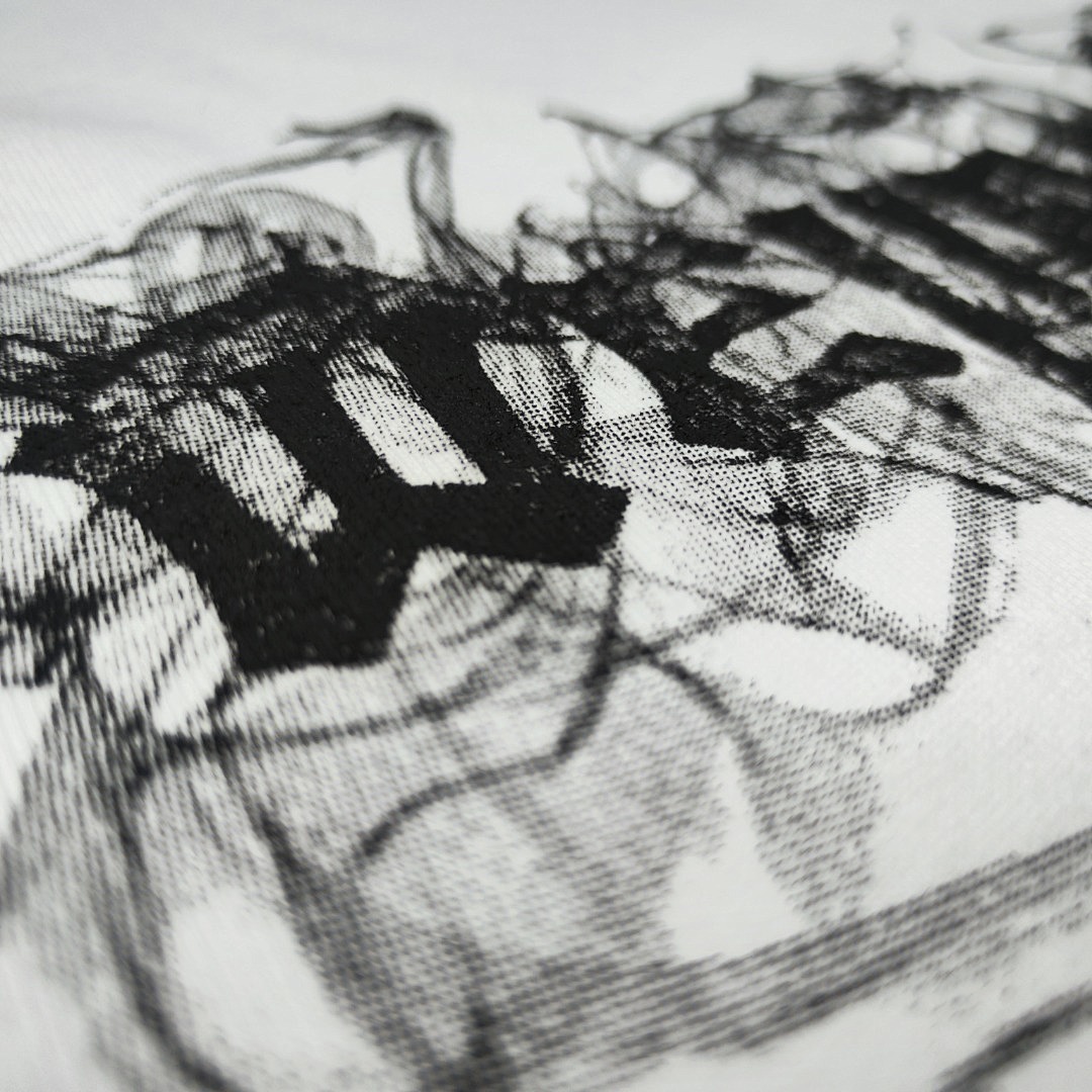 We11 Done T-Shirt Style 015 detail view 2