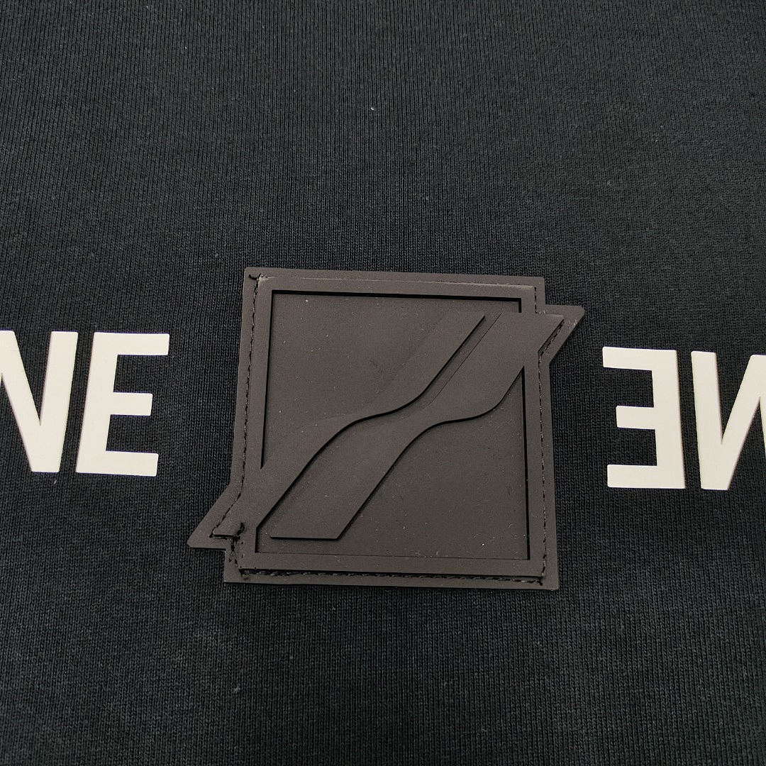 We11 Done T-Shirt Style 021 main view