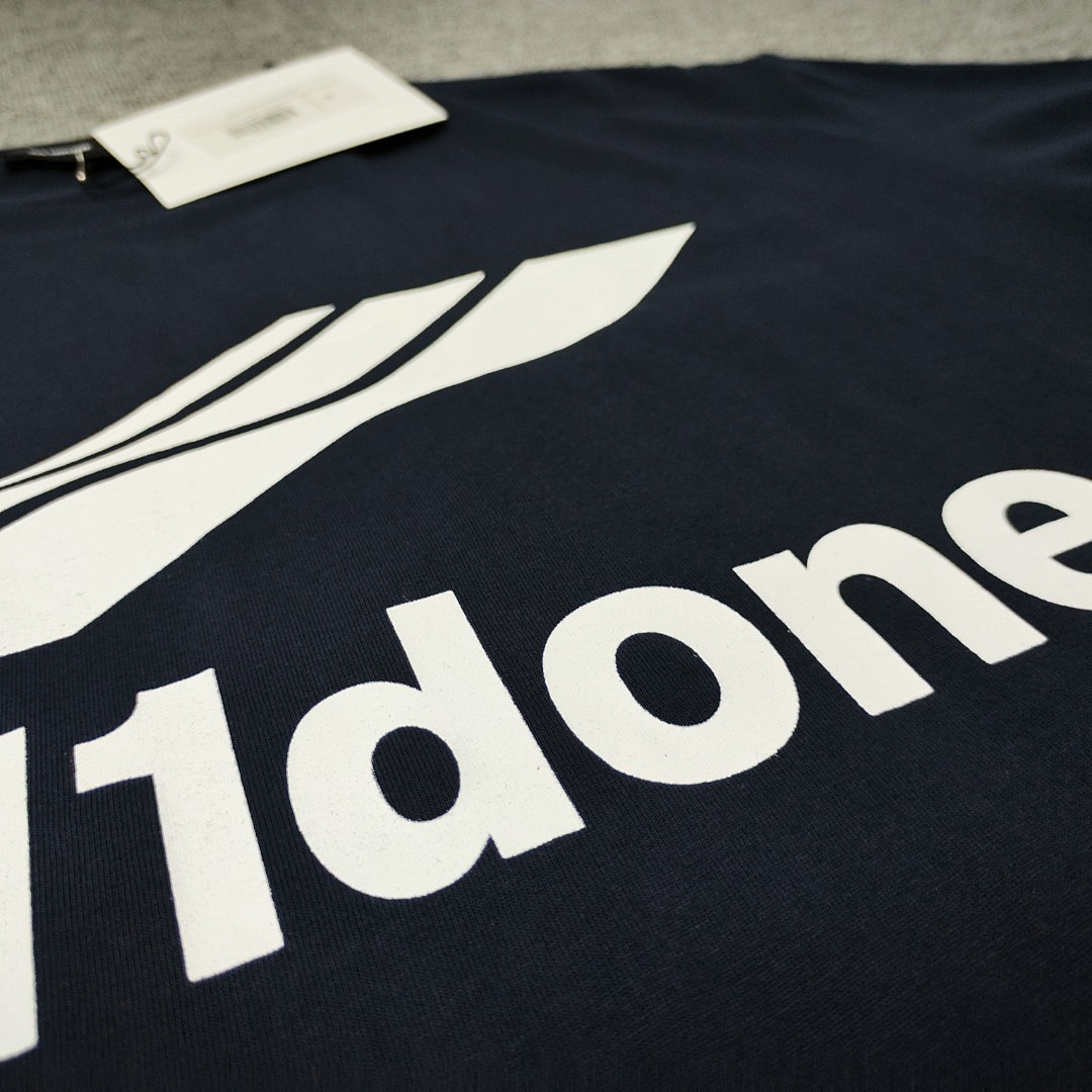 We11 Done T-Shirt Style 037 detail view 4