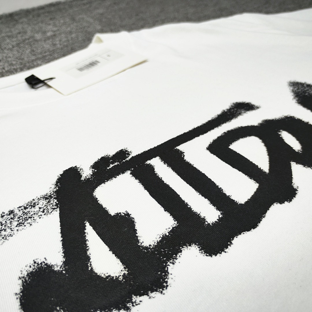 We11 Done T-Shirt Style 039 detail view 5