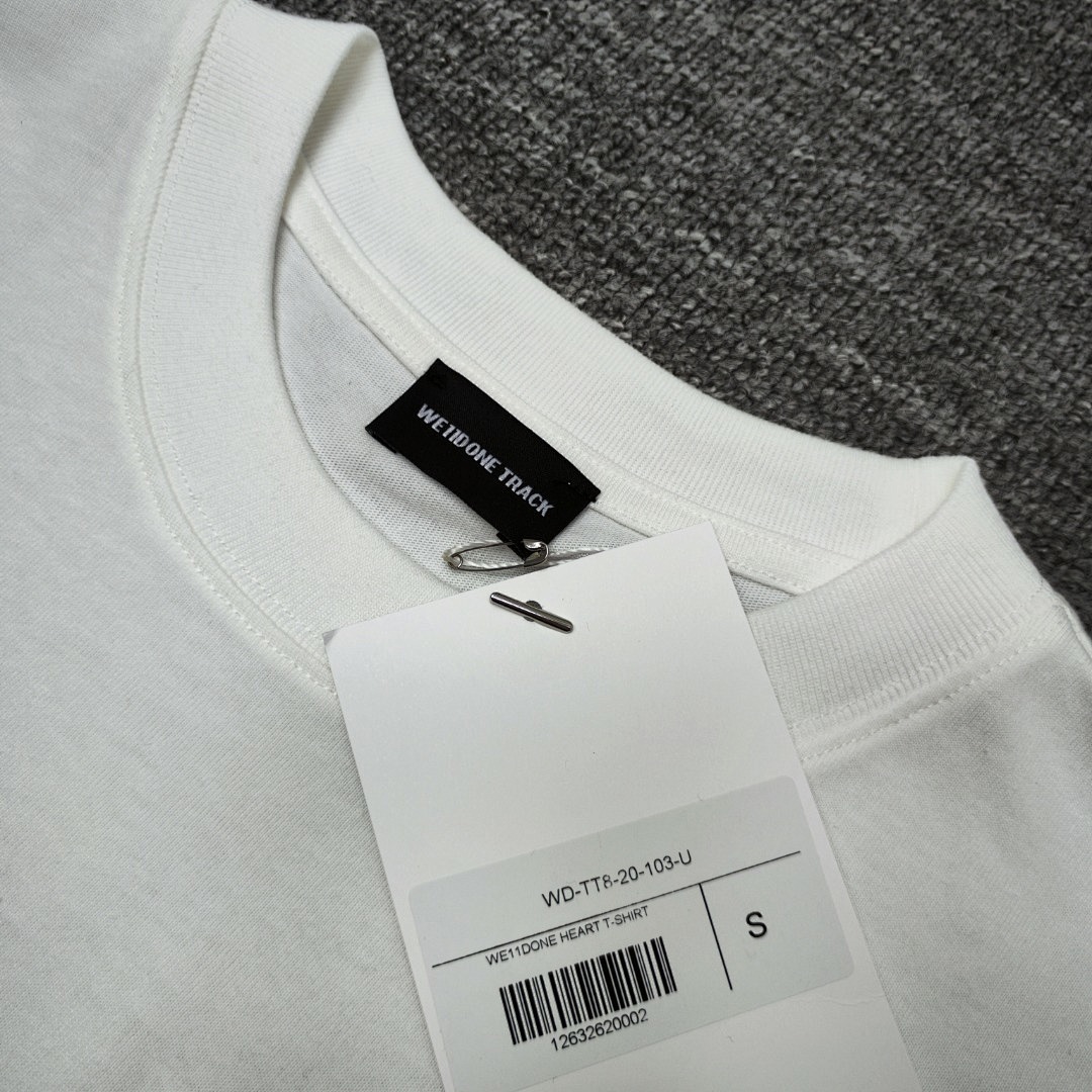 We11 Done T-Shirt Style 040 main view