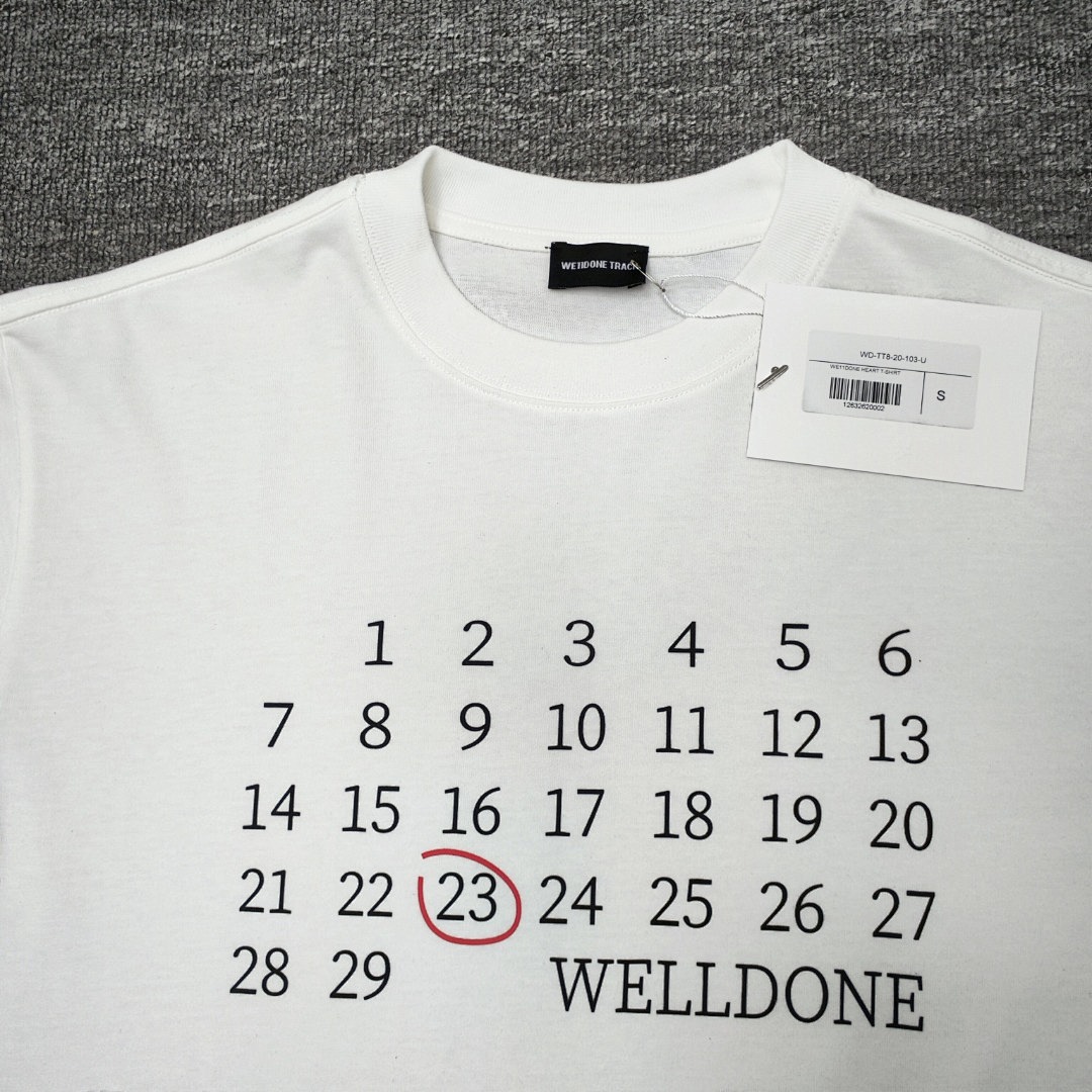 We11 Done T-Shirt Style 051 detail view 1