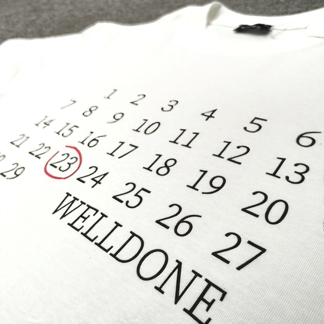 We11 Done T-Shirt Style 051 detail view 4