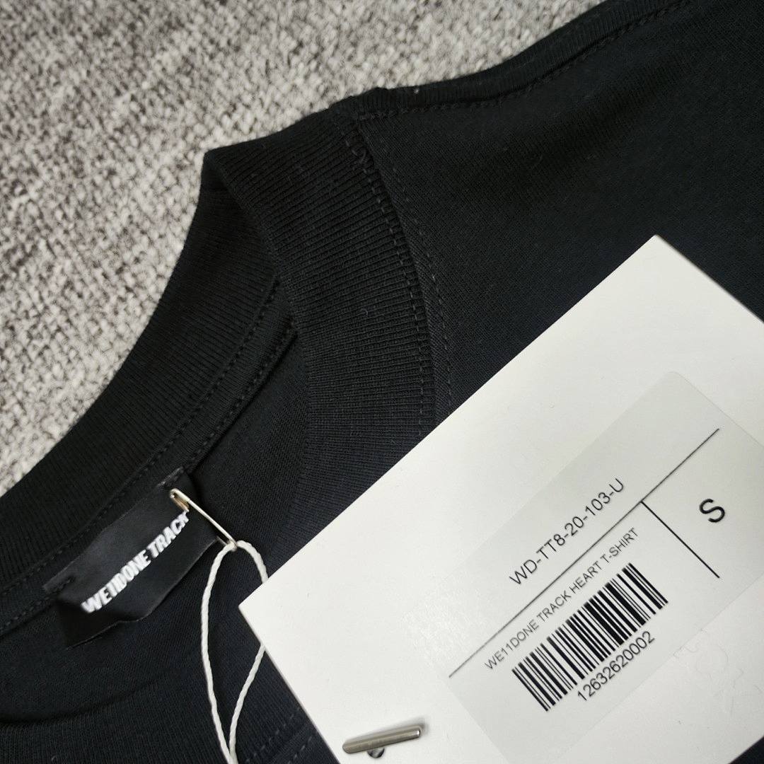 We11 Done T-Shirt Style 054 detail view 4