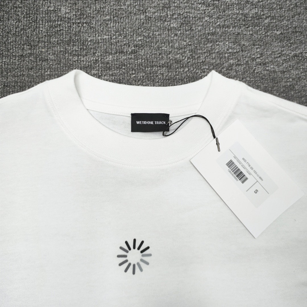 We11 Done T-Shirt Style 085 detail view 4