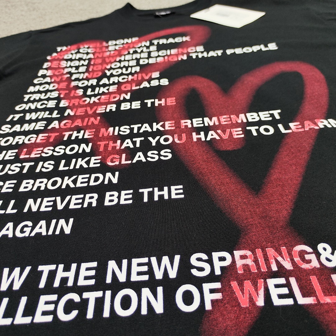 We11 Done T-Shirt Style 087 detail view 1