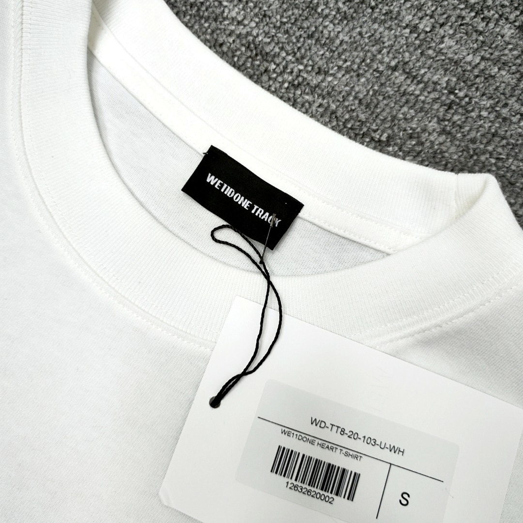 We11 Done T-Shirt Style 101 detail view 5