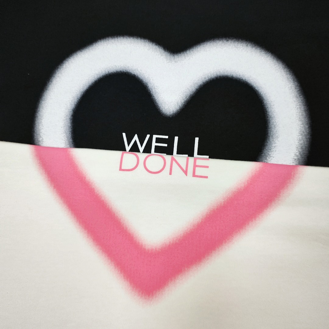 We11 Done T-Shirt Style 105 detail view 4