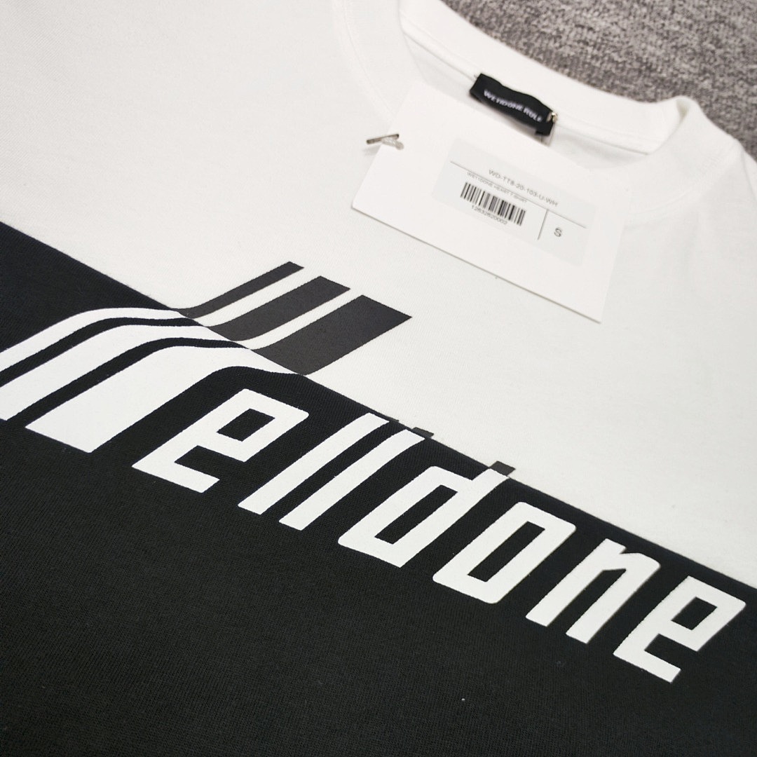 We11 Done T-Shirt Style 109 detail view 1