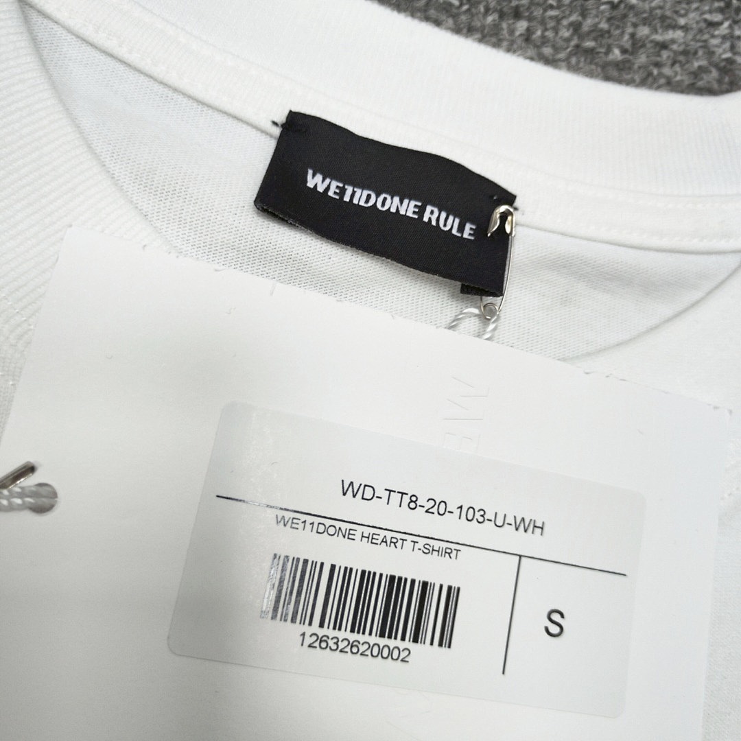 We11 Done T-Shirt Style 109 detail view 3