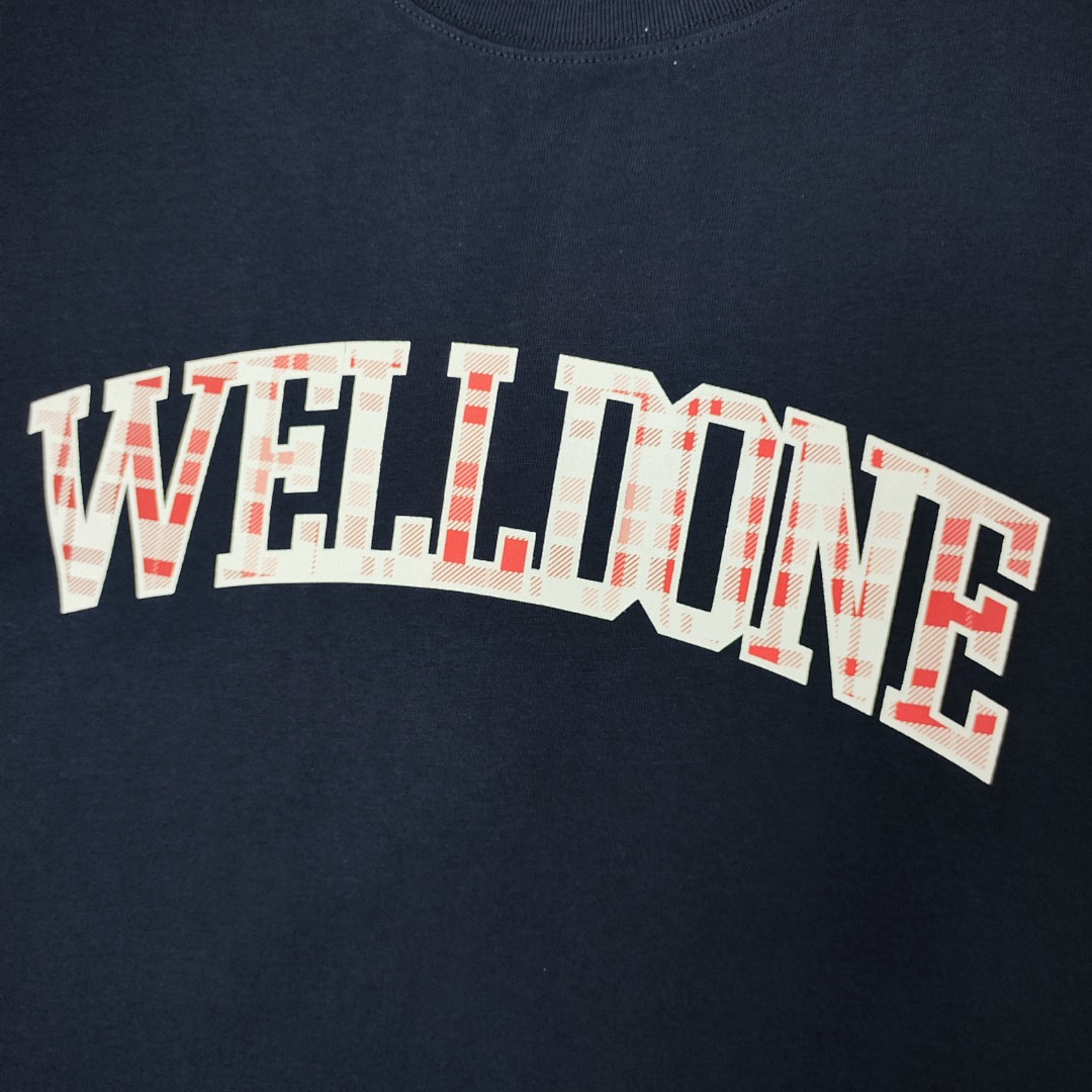 We11 Done T-Shirt Style 116 detail view 6