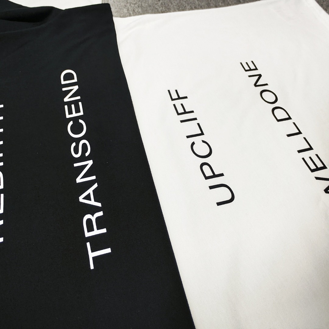 We11 Done T-Shirt Style 120 detail view 4