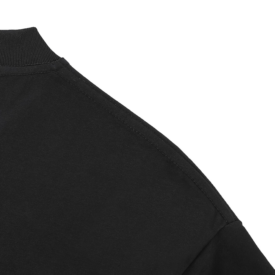 Represent T-Shirt Style 055 detail view 5