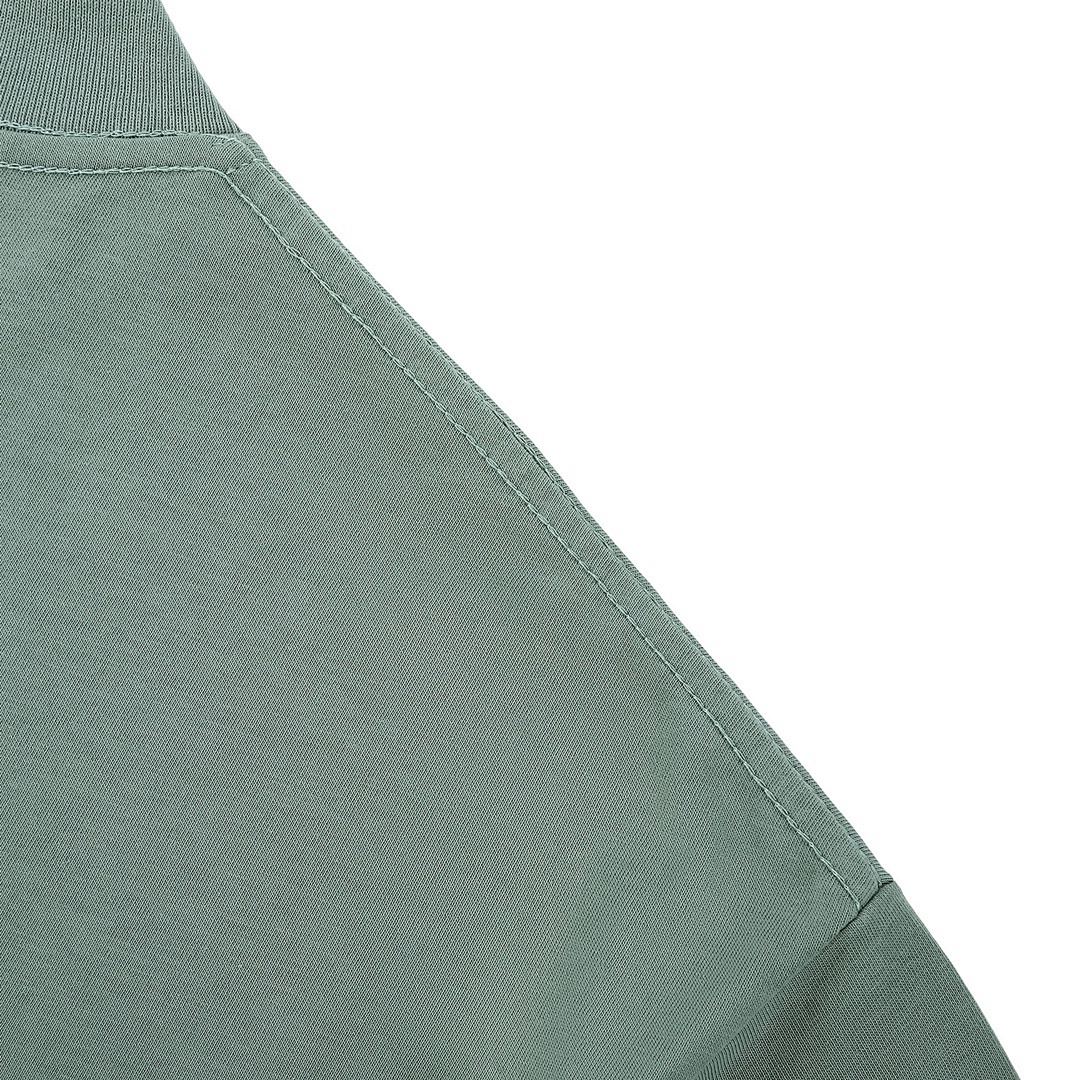 Represent T-Shirt Style 062 detail view 3