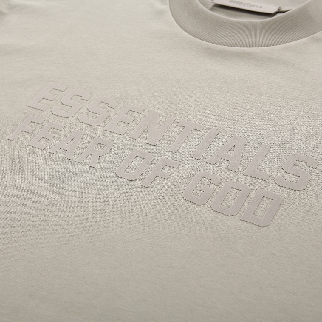 Fear of God T-Shirt Style 103 detail view 4
