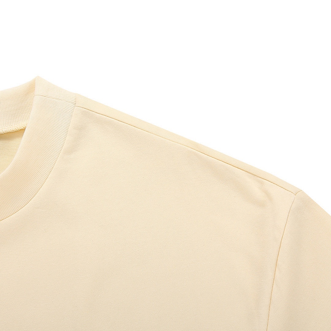 Fear of God T-Shirt Style 104 detail view 6