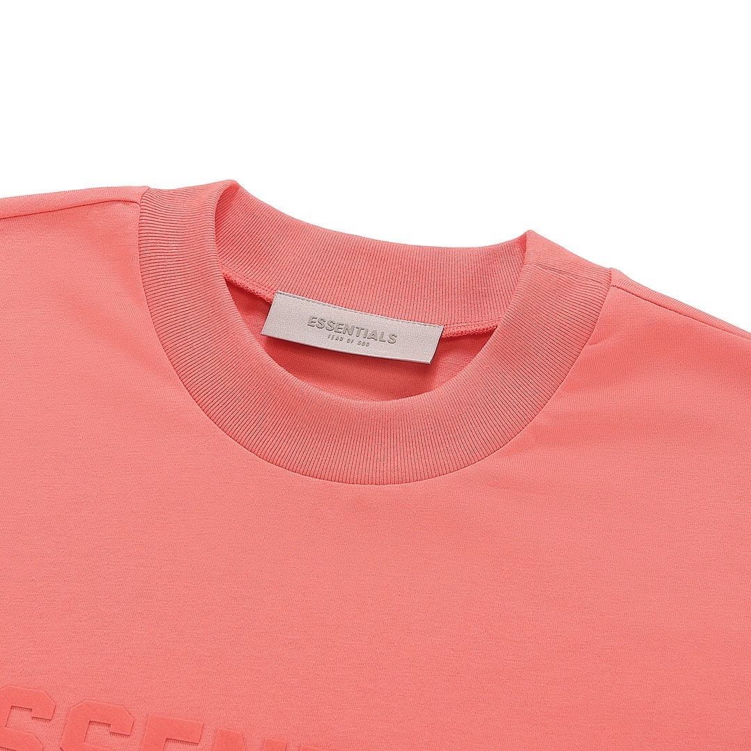 Fear of God T-Shirt Style 106 detail view 4