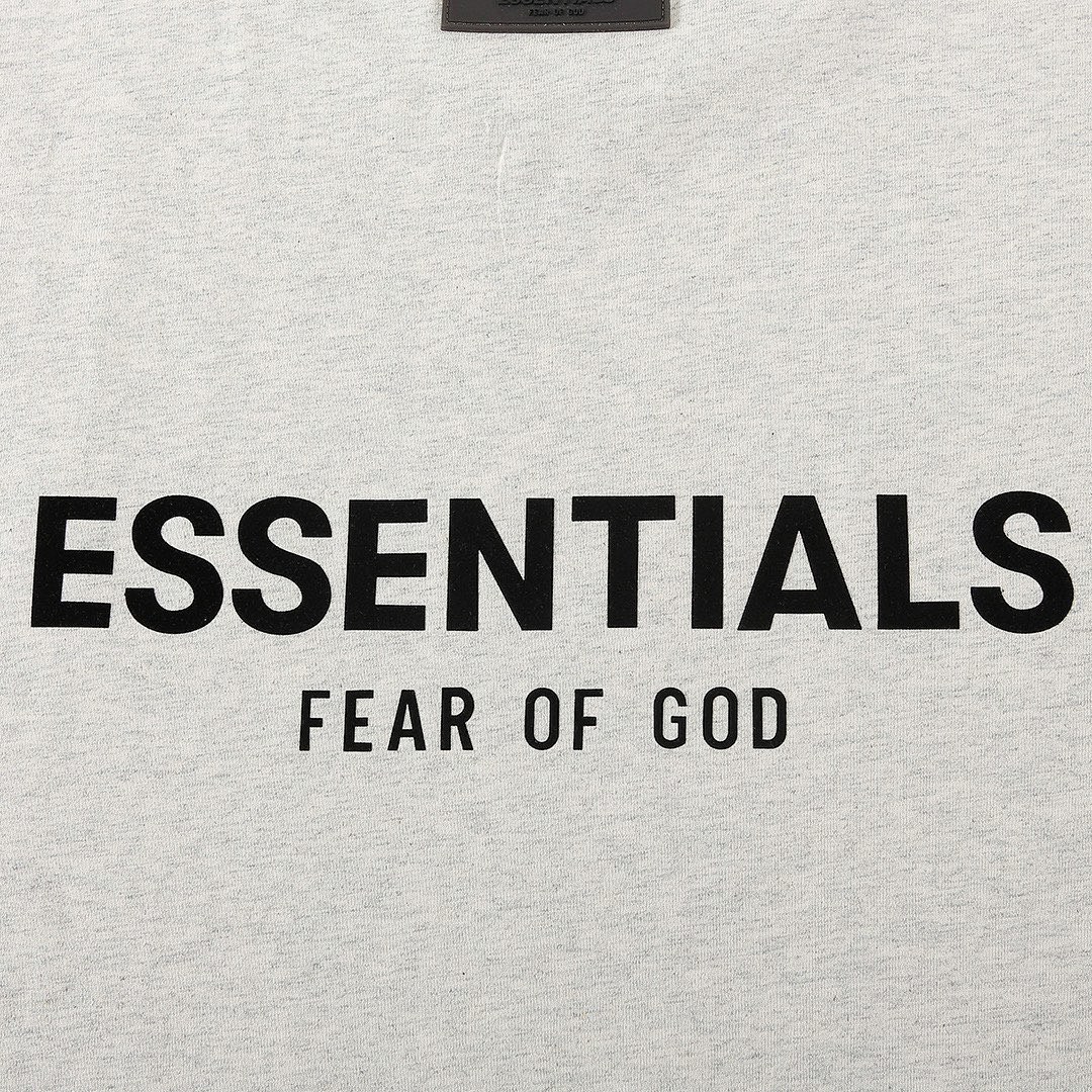 Fear of God T-Shirt Style 107 detail view 2