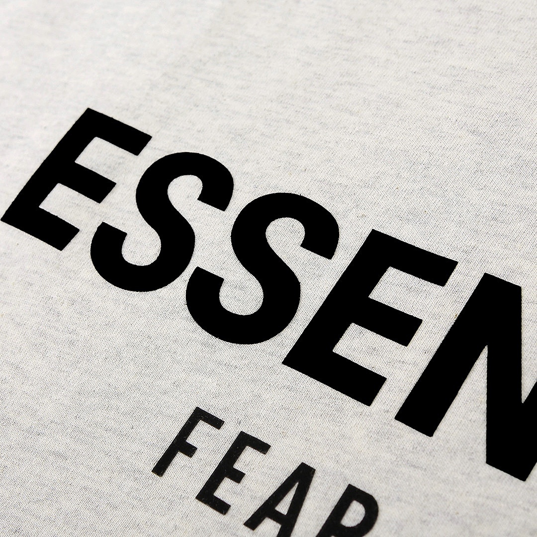 Fear of God T-Shirt Style 107 detail view 3