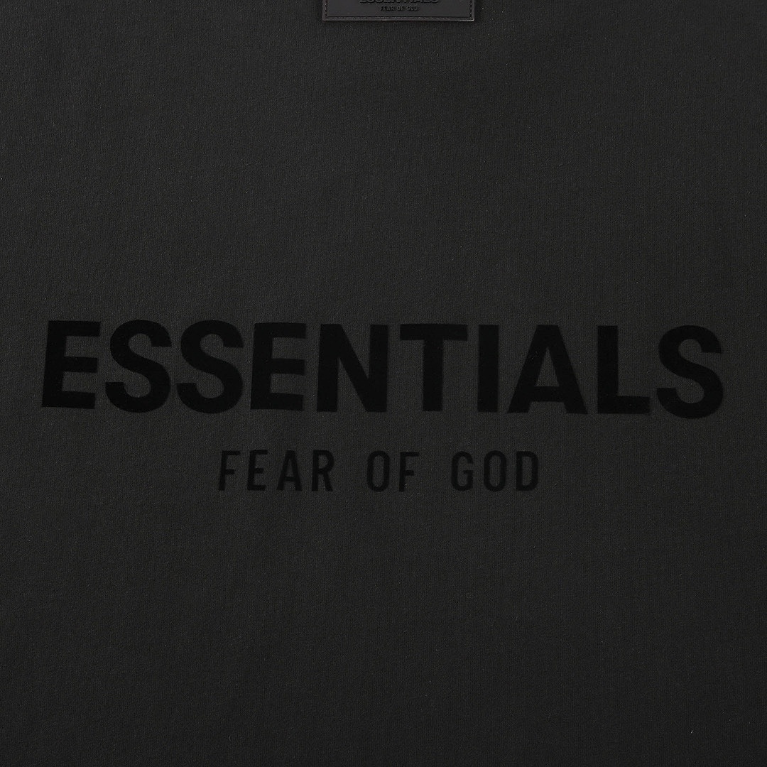 Fear of God T-Shirt Style 108 detail view 3