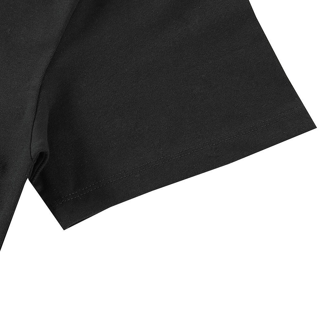 Fear of God T-Shirt Style 110 detail view 3