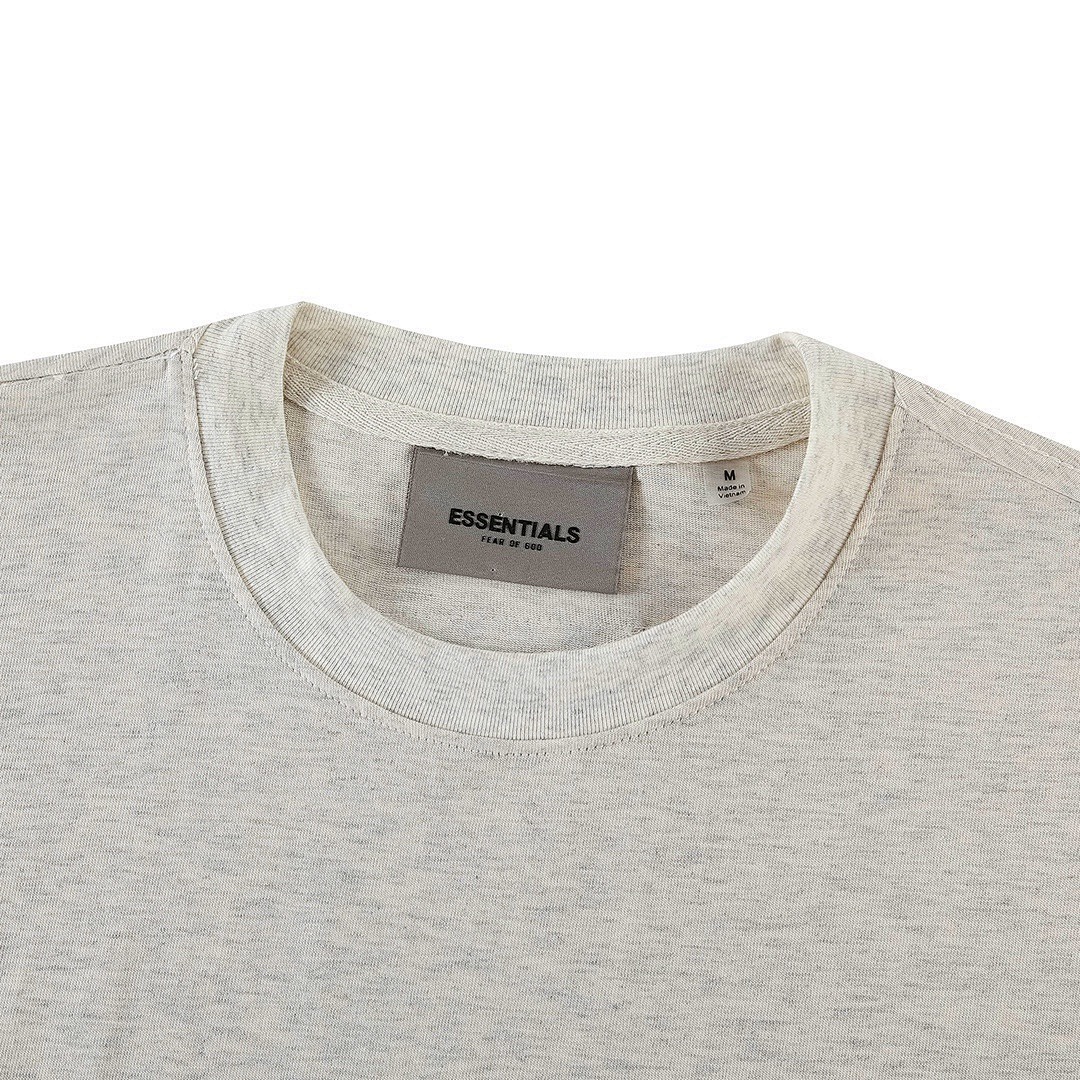 Fear of God T-Shirt Style 112 detail view 2